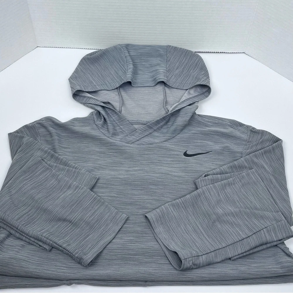 Nike Men's Dri-Fit Breathe Gray Long Sleeve Training Hoodie 832862 Size S; Gym